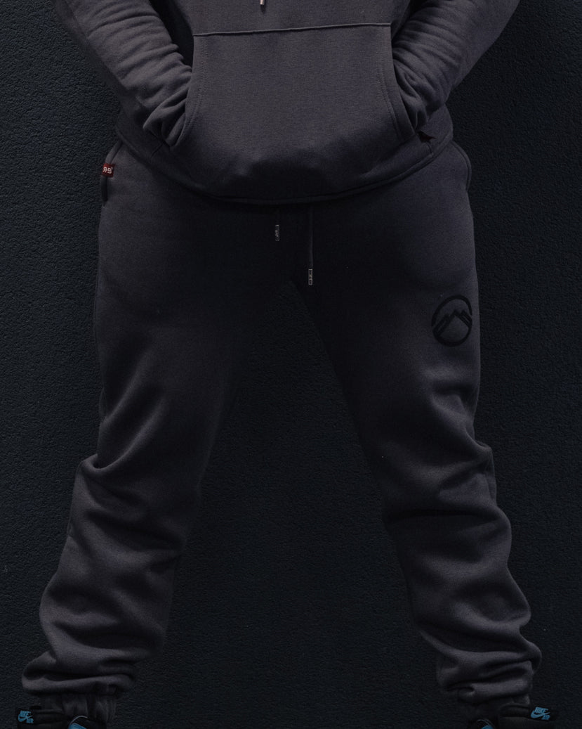 JOGGER / IRON GRAY